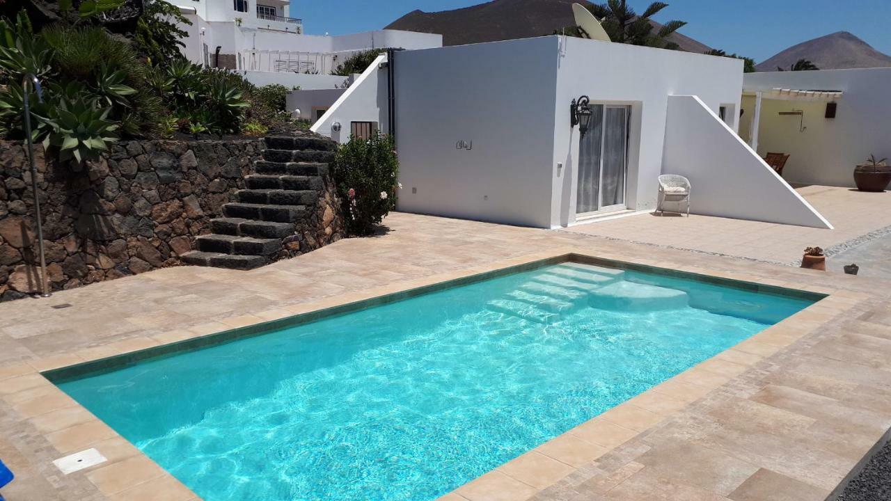 Villa Essence - A Unique Detached Villa With A-C, Heated Private Pool, Hottub, Gardens, Patios And Stunning Views! Tías Exterior foto